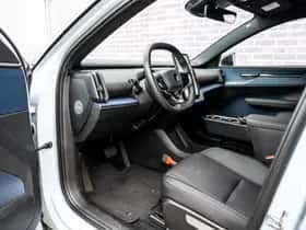 Volvo EX30 (2024) thumbnail 15