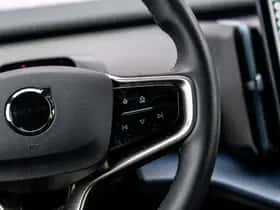 Volvo EX30 (2024) thumbnail 23