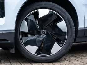 Volvo EX30 (2024) thumbnail 27