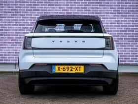 Volvo EX30 (2024) thumbnail 9