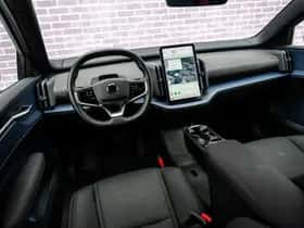 Volvo EX30 (2024) thumbnail 10