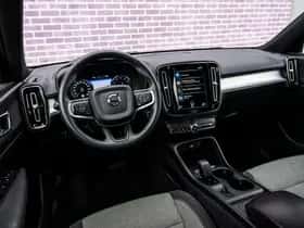 Volvo XC40 (2021) thumbnail 11