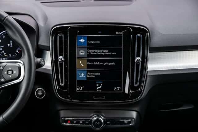 Volvo XC40 (2021) thumbnail 12