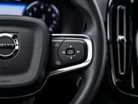 Volvo XC40 (2021) thumbnail 24
