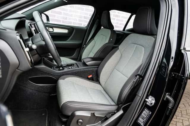 Volvo XC40 (2021) thumbnail 7