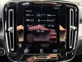 Volvo XC40 thumbnail 7