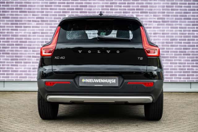 Volvo XC40 (2021) thumbnail 10
