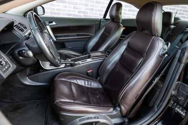 Volvo C70 (2011) thumbnail 7
