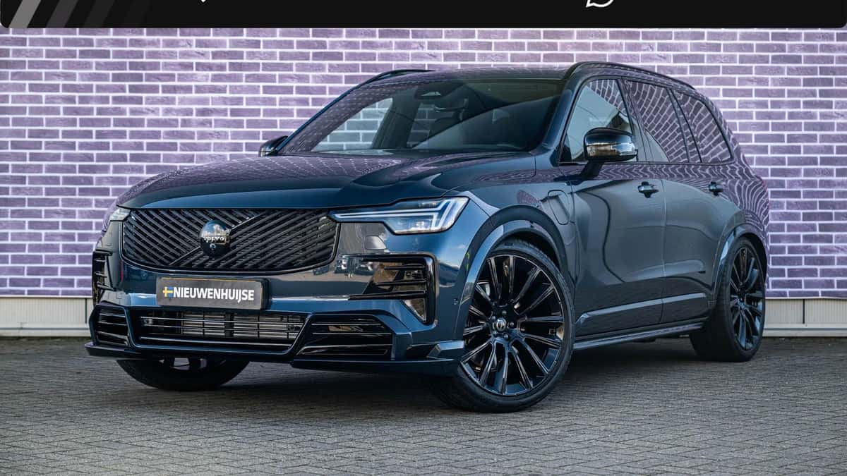 Volvo XC90 — foto 1