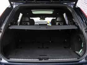 Volvo XC90 thumbnail 36
