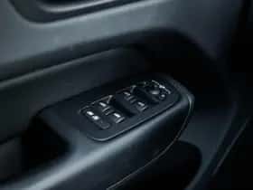 Volvo XC60 thumbnail 24