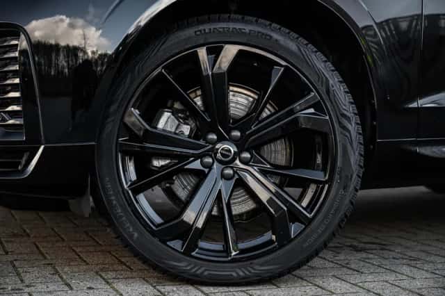 Volvo XC60 (2024) thumbnail 32