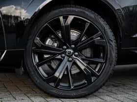 Volvo XC60 thumbnail 32