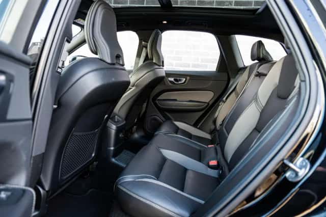 Volvo XC60 (2024) thumbnail 8