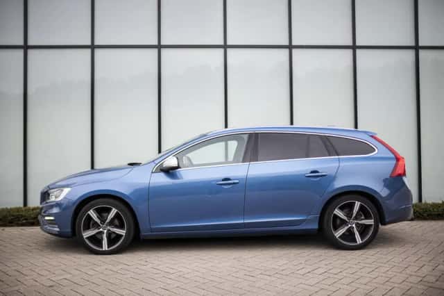 Volvo V60 (2018) thumbnail 5