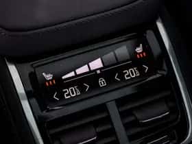 Volvo XC90 thumbnail 26