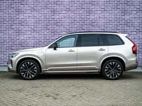 Volvo XC90 thumbnail 6