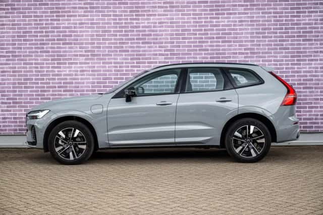 Volvo XC60 (2025) thumbnail 4