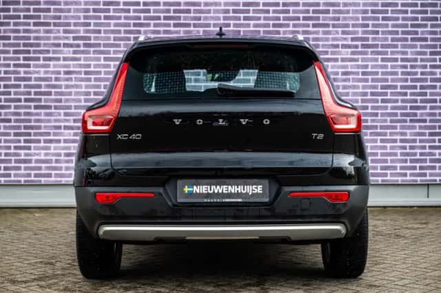Volvo XC40 (2021) thumbnail 11