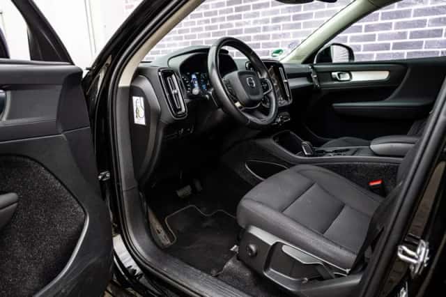 Volvo XC40 (2021) thumbnail 18