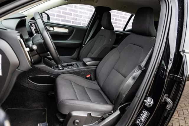 Volvo XC40 (2021) thumbnail 8
