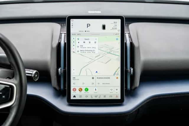 Volvo EX30 (2024) thumbnail 13
