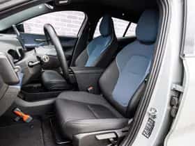 Volvo EX30 thumbnail 8