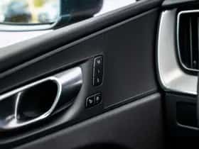 Volvo XC60 thumbnail 30
