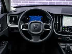 Volvo XC60 thumbnail 4