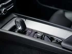 Volvo XC60 thumbnail 31