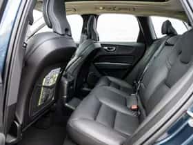 Volvo XC60 thumbnail 9