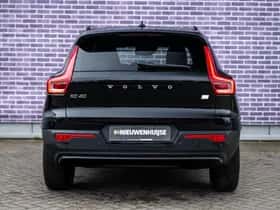 Volvo XC40 thumbnail 12