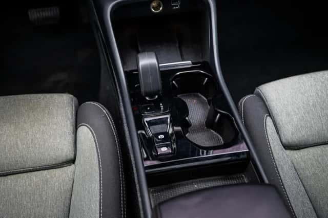 Volvo XC40 (2023) thumbnail 16