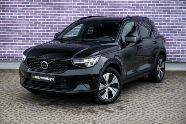 Volvo XC40 (2023) thumbnail 17