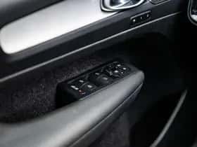 Volvo XC40 thumbnail 26