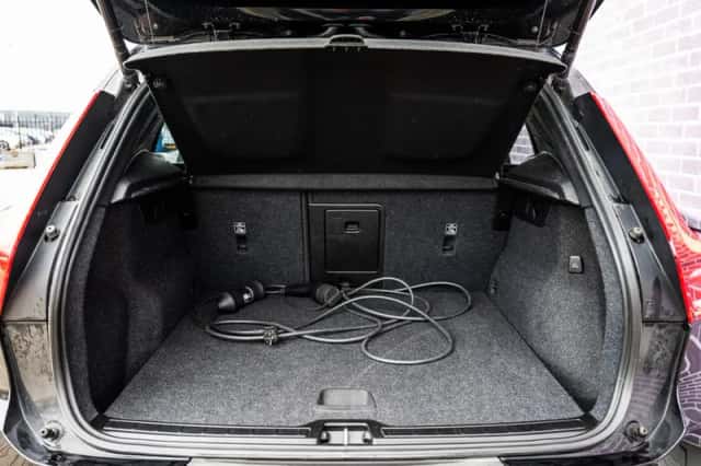 Volvo XC40 (2023) thumbnail 33