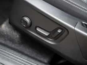Volvo XC40 thumbnail 9