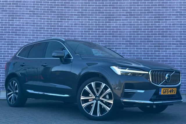 Volvo XC60 (2024) thumbnail 4
