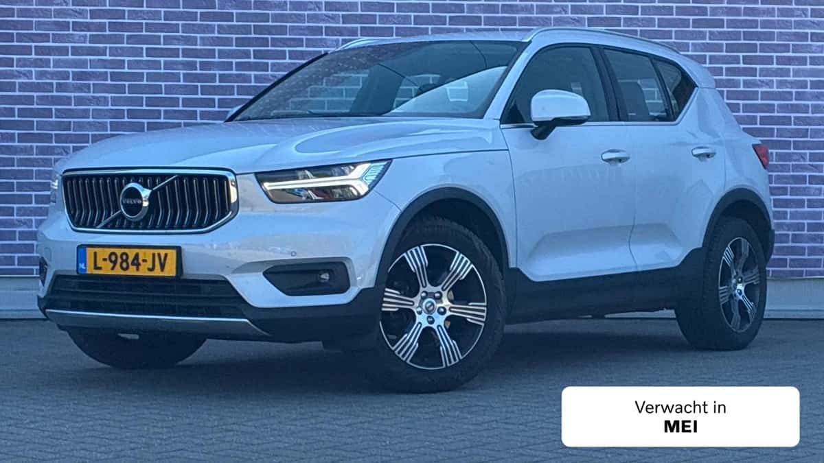Volvo XC40 — foto 1