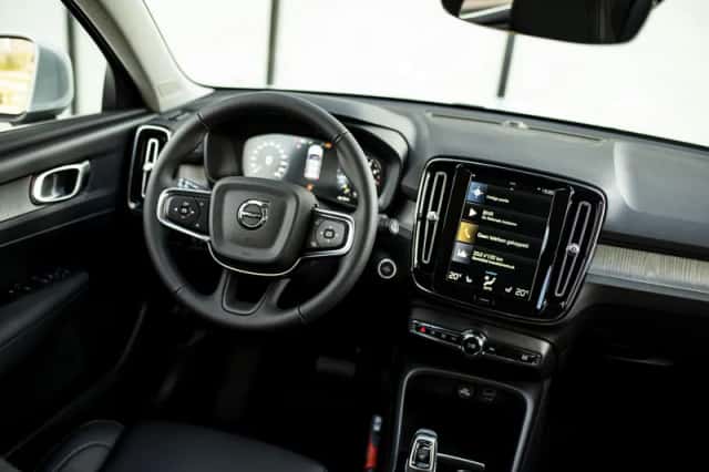 Volvo XC40 (2021) thumbnail 11