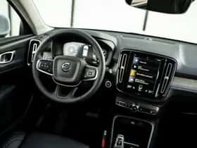 Volvo XC40 thumbnail 11