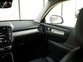 Volvo XC40 thumbnail 13