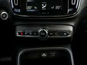 Volvo XC40 thumbnail 17
