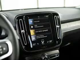 Volvo XC40 thumbnail 21