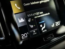 Volvo XC40 thumbnail 24
