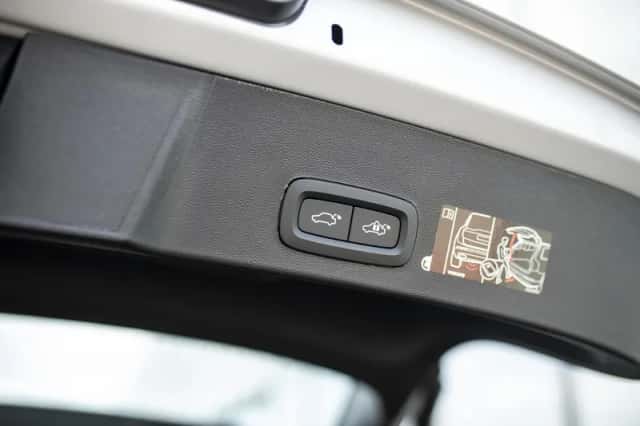 Volvo XC40 (2021) thumbnail 34
