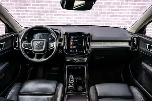 Volvo XC40 (2021) thumbnail 6