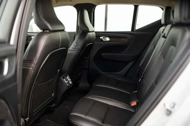 Volvo XC40 (2021) thumbnail 8