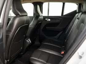 Volvo XC40 thumbnail 8