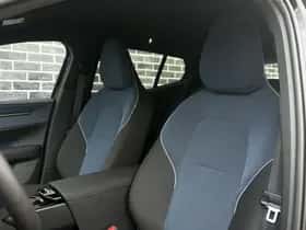 Volvo EX30 (2026) thumbnail 8